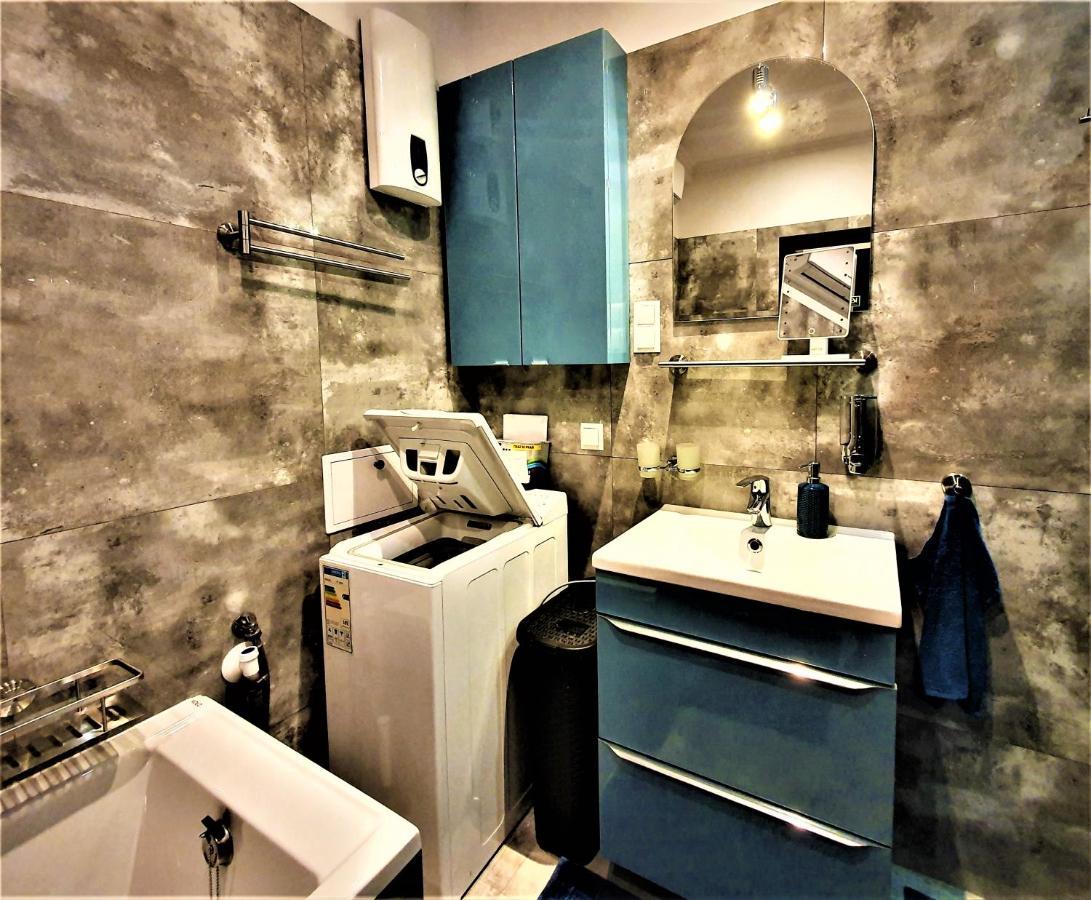 Gaj Apartment - Air Condition, Free Parking Краков Экстерьер фото